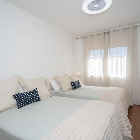 Encantadora Con Piscina,spa Y Cerca De Playa