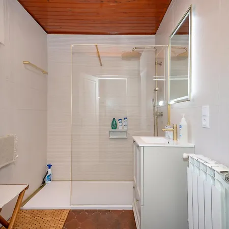 Encantadora Con Piscina,spa Y Cerca De Playa Βίλα