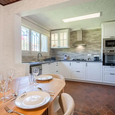 Encantadora Con Piscina,spa Y Cerca De Playa Βίλα Sant Antoni De Calonge