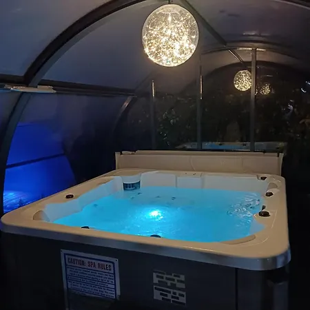 Costa Brava 700 M Piscina 28 Grados Jacuzzi